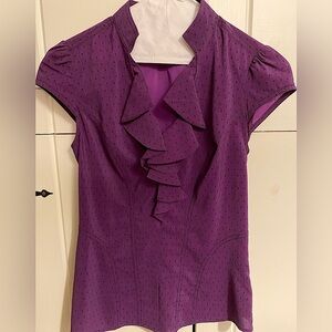 EXPRESS ruffle front, cap sleeve dark purple top with tiny black polka dots. XS